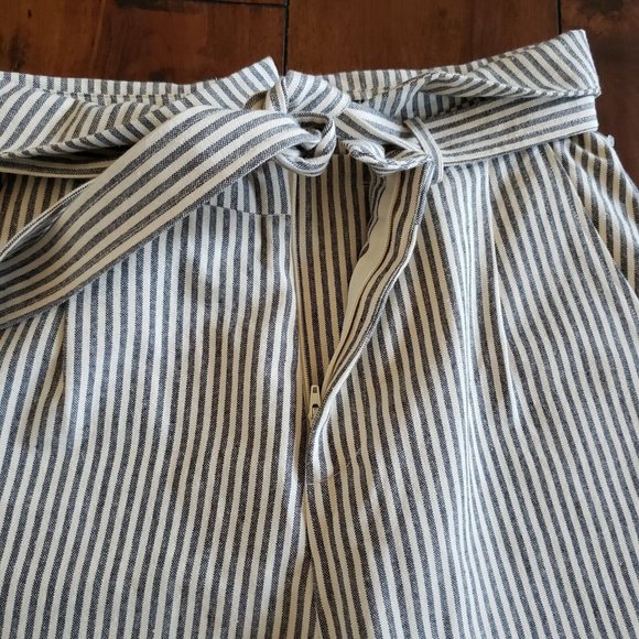 Reformation Striped Fisher High Waisted Paper bag Pants Size 2 - Picture 8 of 12